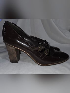 Simply Vera By Vera Wang Dark Brown Patent Buckle Block Heels